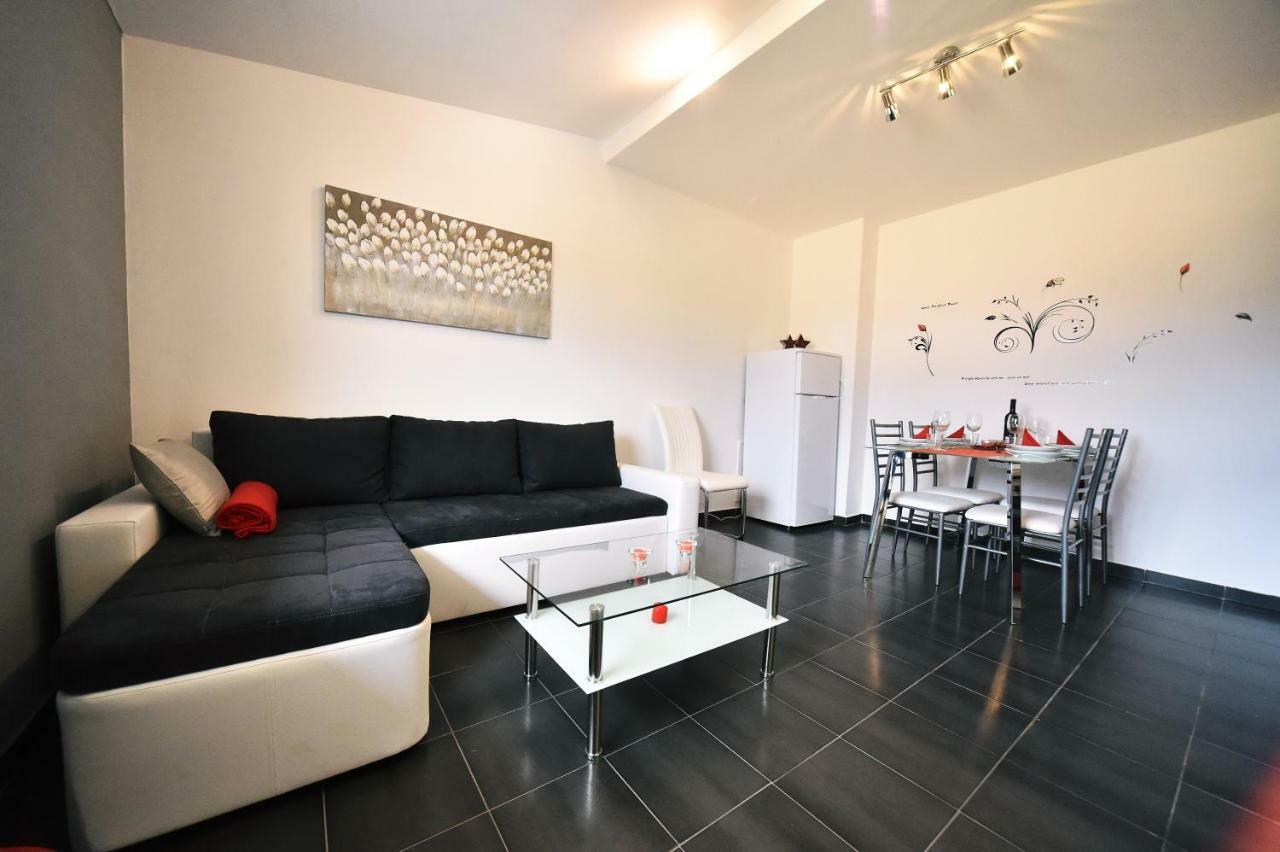 Apartments Trampi Marinici  Dış mekan fotoğraf