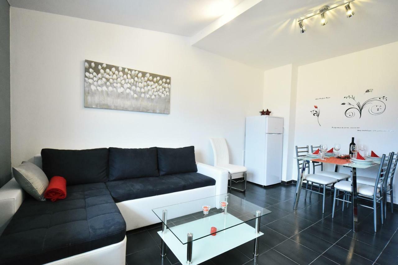 Apartments Trampi Marinici  Dış mekan fotoğraf